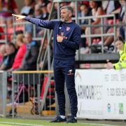 Dagenham & Redbridge boss Ben Strevens gives instructions