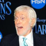 Dick Van Dyke endorses Kamala Harris for US president (Kathy Hutchins/Alamy)